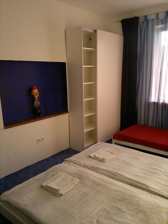 Apartman Maximilian Apartment Bratislava Room photo